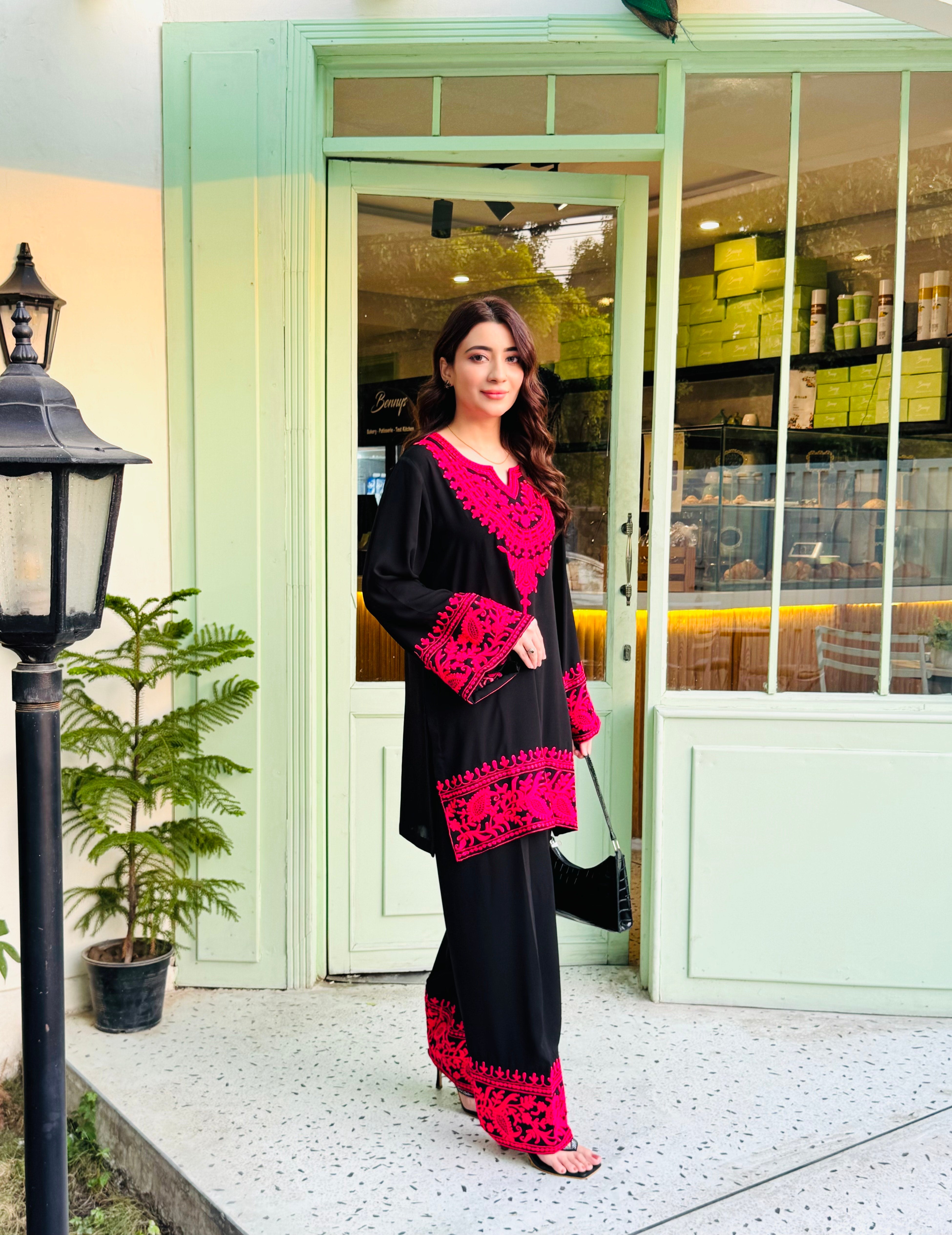 Pakistani formal dresses online

Pakistani party wear dresses

Pakistani designer formal wear

Pakistani formal suits for women

Pakistani embroidered formal dresses

Luxury Pakistani formal outfits

Pakistani wedding guest dresses

Pakistani formal clothing online shopping


Pakistani formal dress online shopping | Embroidered georgette designer outfit by Momina Ammar Clothing with worldwide delivery

Pakistani party wear dress in raw silk with Ari embroidery 
Farshi shalwar 