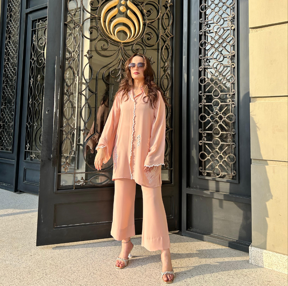 Scallop Co-ord set Momina Ammar