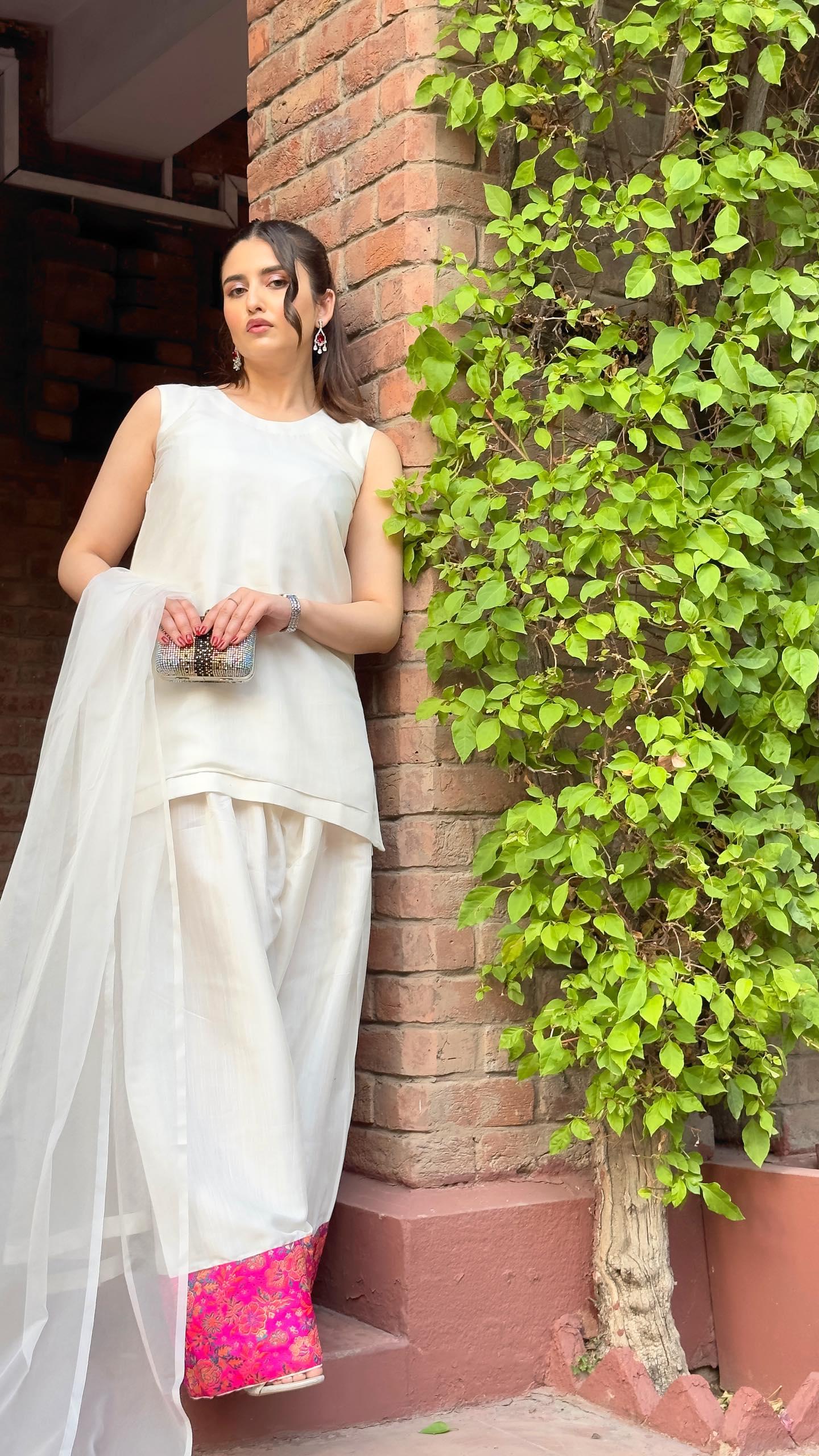 Farshi Shalwar three pc