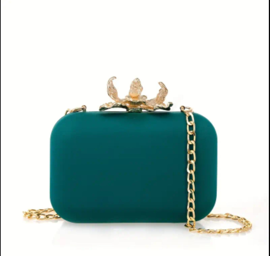 Green metal buckel Clutch