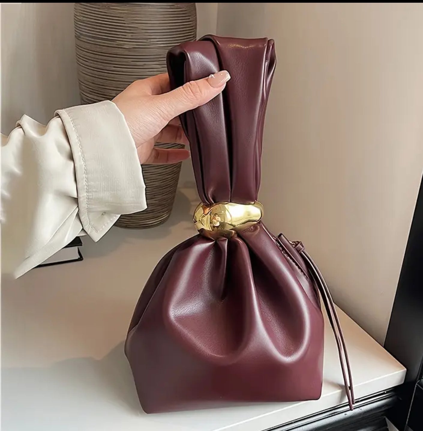 Burgundy bucket bag