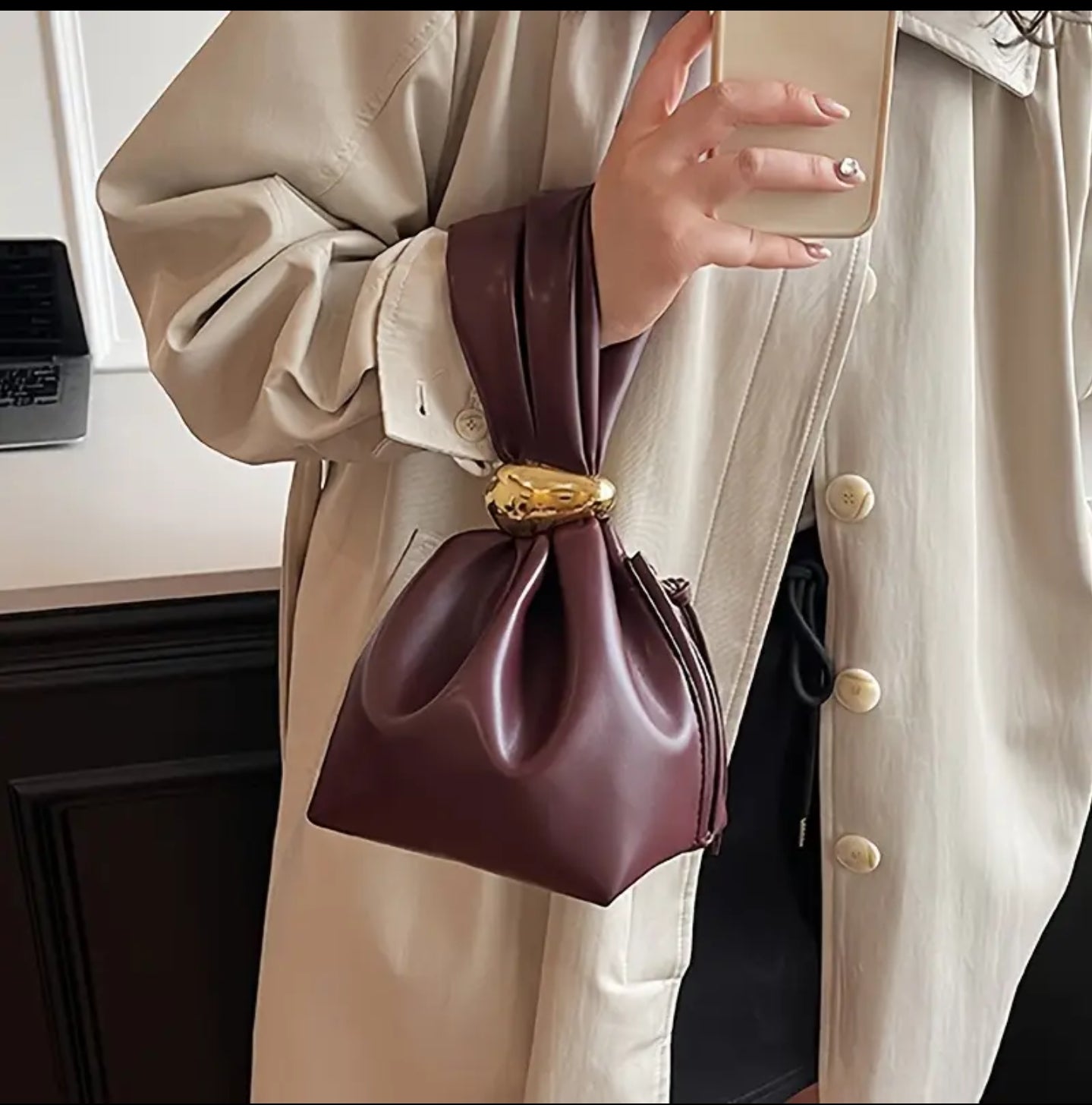 Burgundy bucket bag