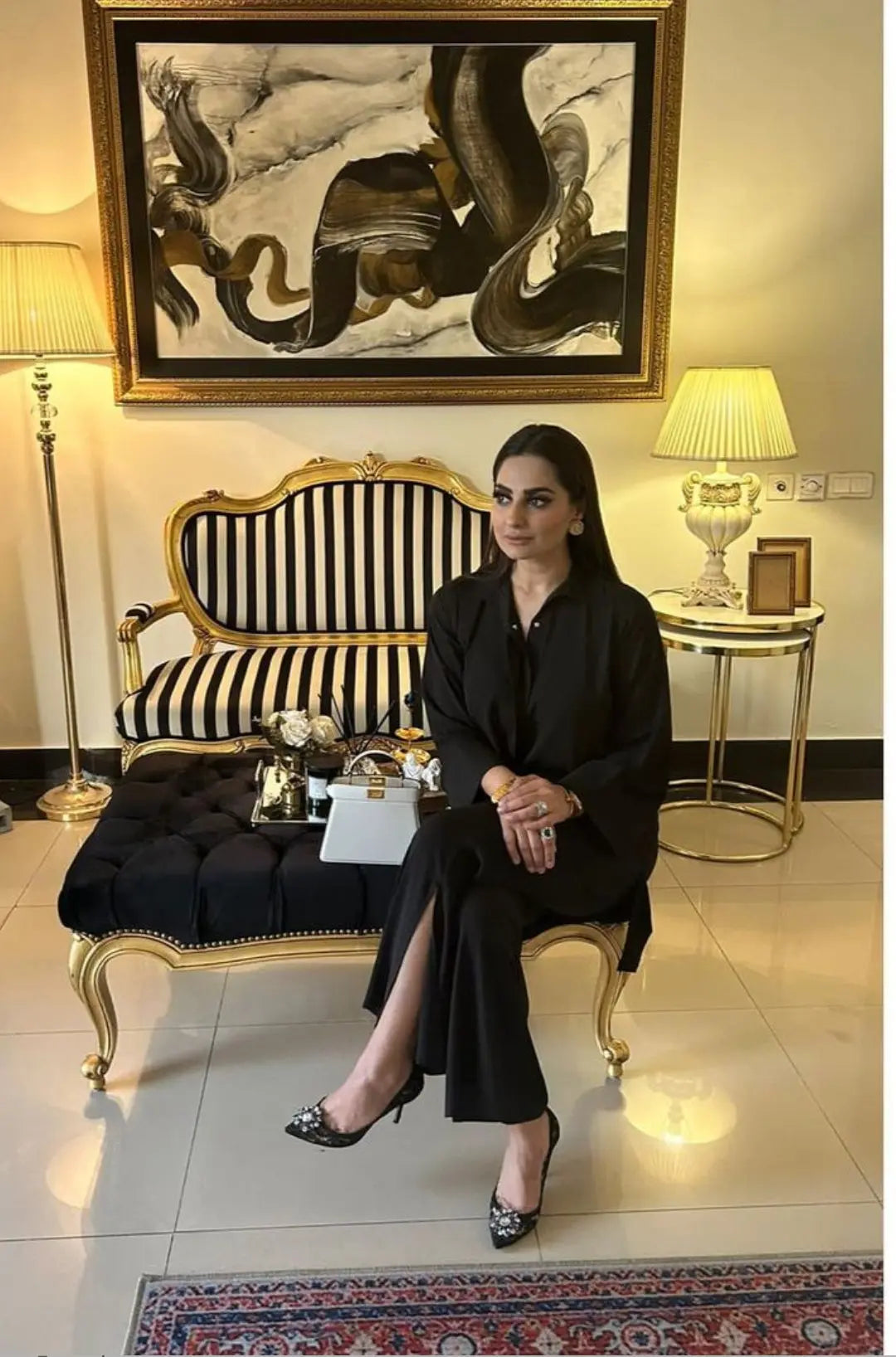 Slit Cut Momina Ammar