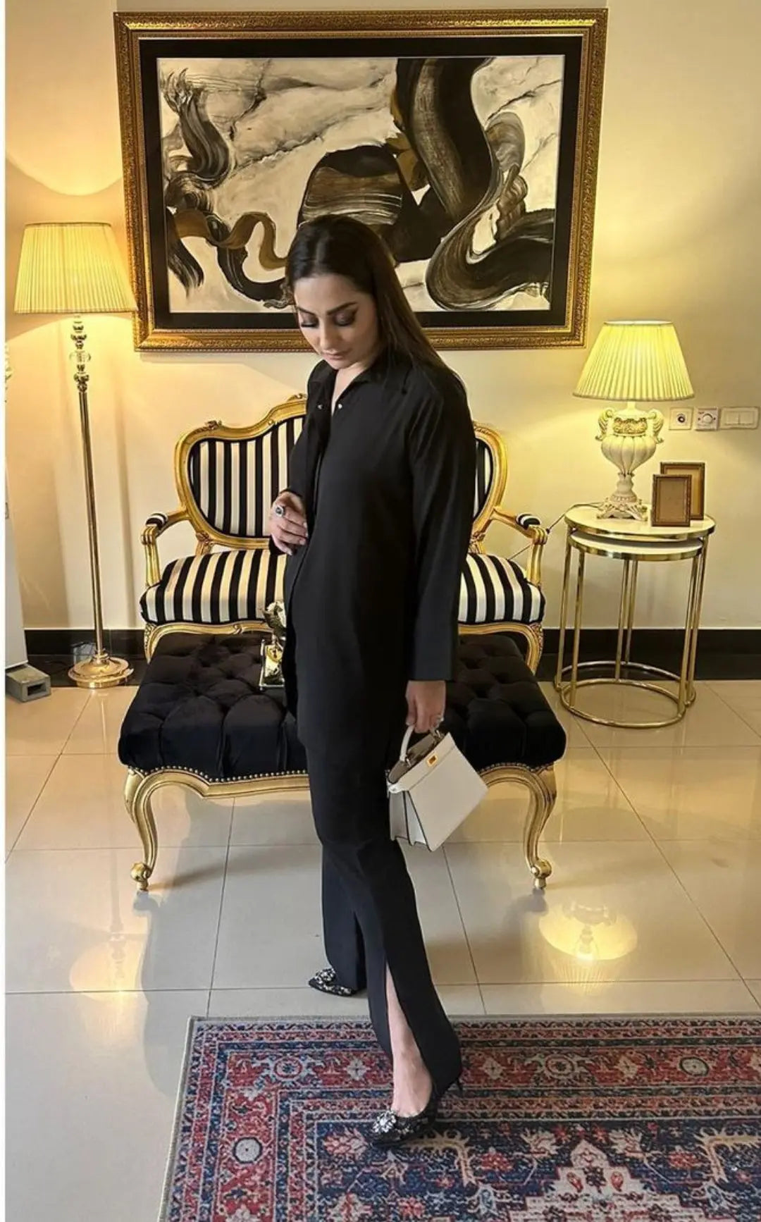 Slit Cut Momina Ammar