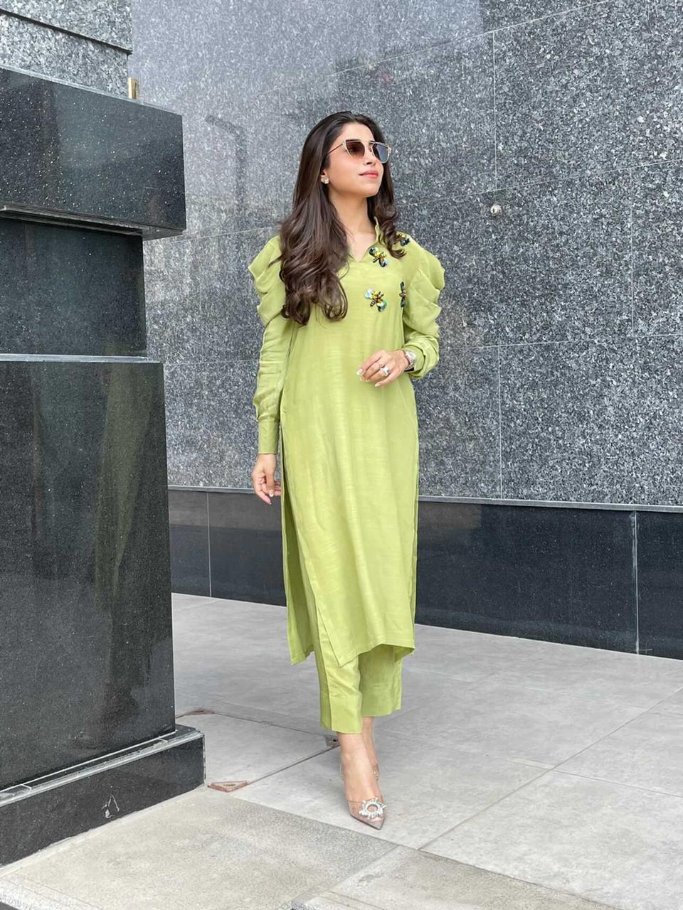 raw silk fabrib pffy sleeves by Momina Ammar a leading clothing brand in Pakistan
Pakistani fashion brands

Trendy Pakistani clothing

Traditional Pakistani attire

Designer clothing Pakistan

Pakistani ethnic wear

Stylish Pakistani outfits
