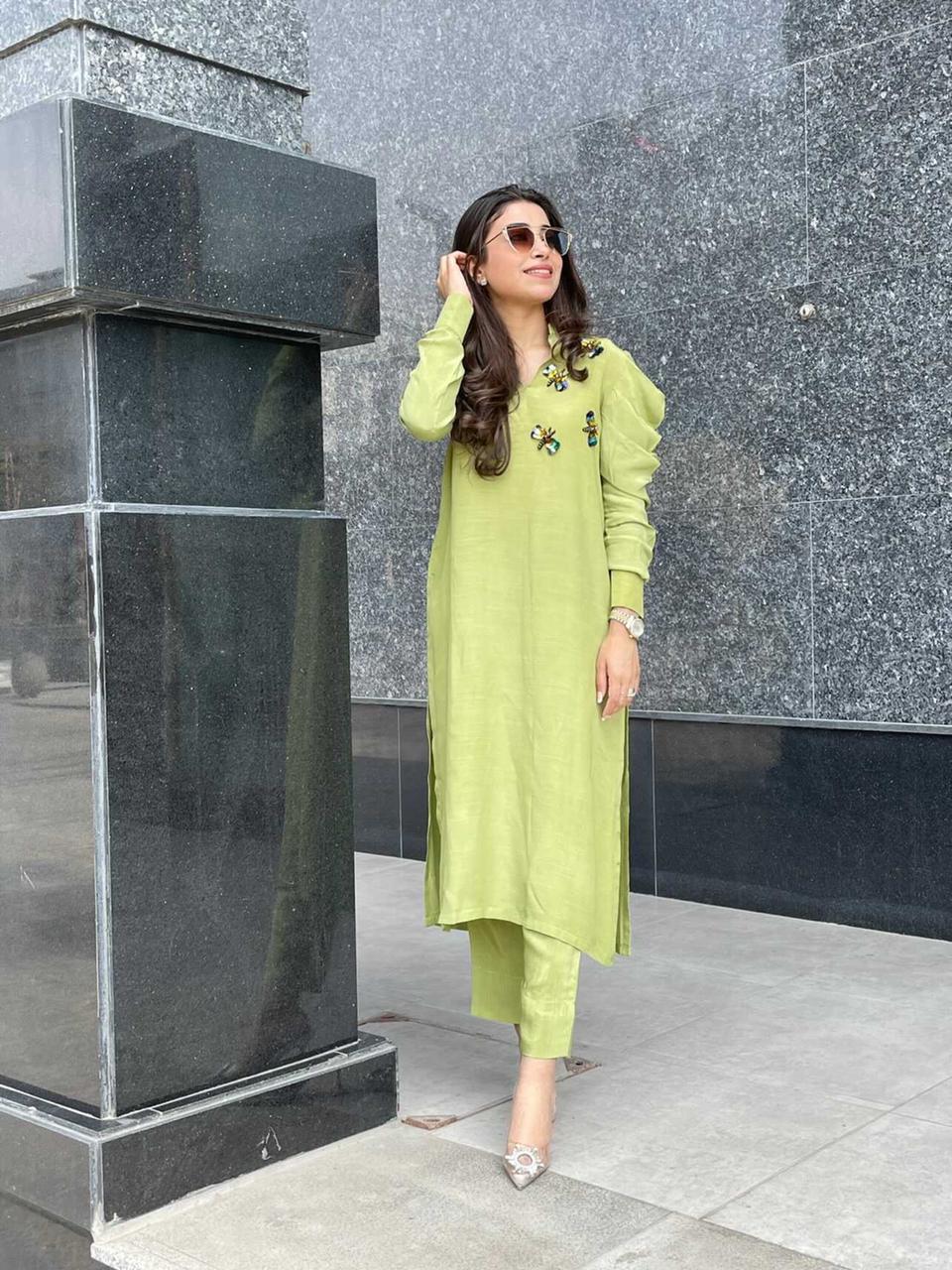raw silk fabrib pffy sleeves by Momina Ammar a leading clothing brand in Pakistan
Pakistani fashion brands

Trendy Pakistani clothing

Traditional Pakistani attire

Designer clothing Pakistan

Pakistani ethnic wear

Stylish Pakistani outfits

Ship to uk
