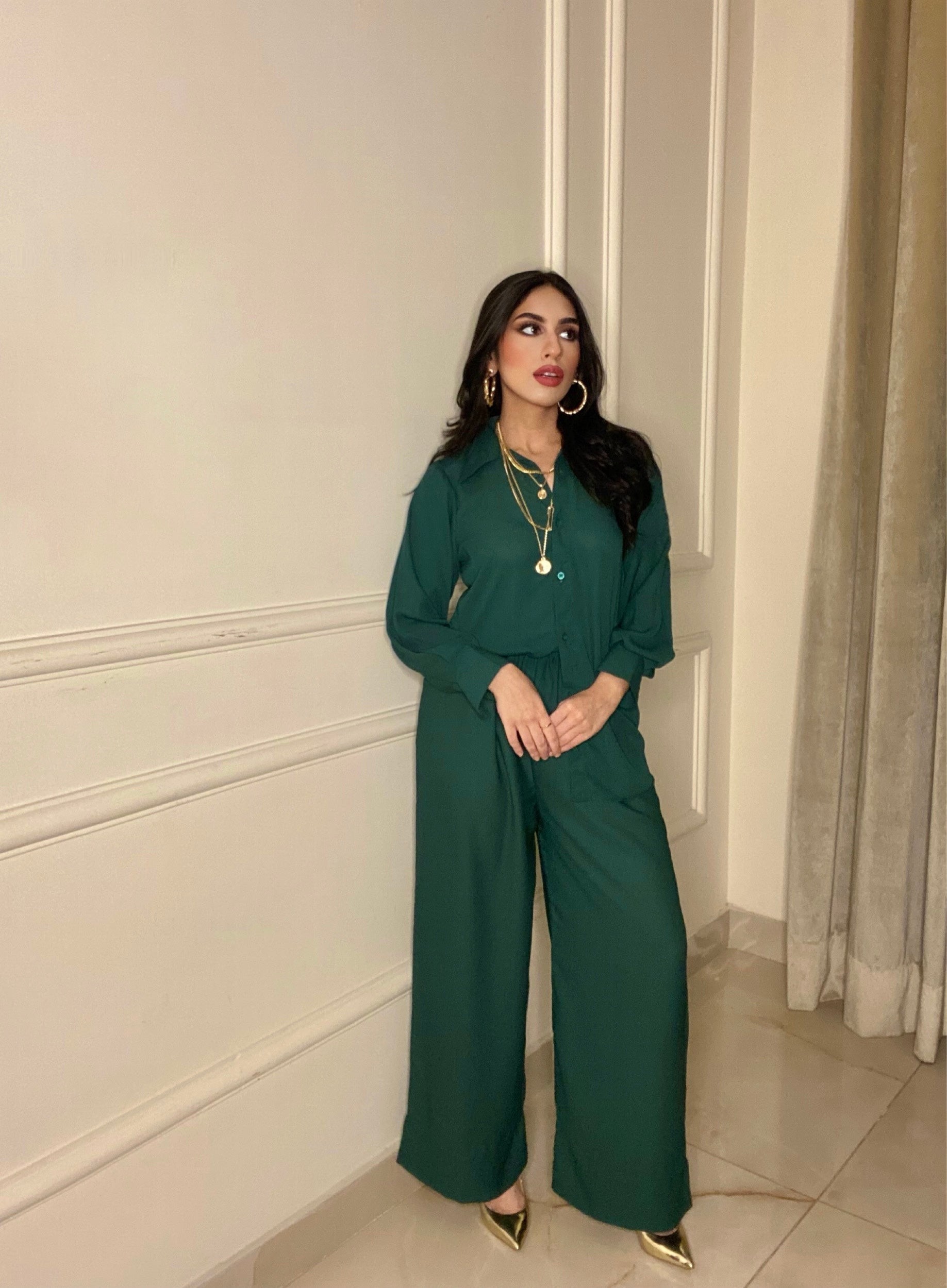 Pakistan's pioneer high-end luxury brand Momina Ammar introducing bottle Green Co-ord .we are offering high quality fabric with extra finish stitching .

Best online Clothing brand in Pakistan
Branded clothes 
Branded clothes women in Pakistan
Momina Ammar 
Best seller 
Women fashion store in Pakistan
UK delivery 
Pakistani brand delivering to Uk
Best online Clothing brand
Momina Ammar pret 
Ready to wear
Shirt 
Ready made clothes 
Pret wear 
Online shopping in Pakistan
Sak
Momina 
Online Shopping
Momina 
O