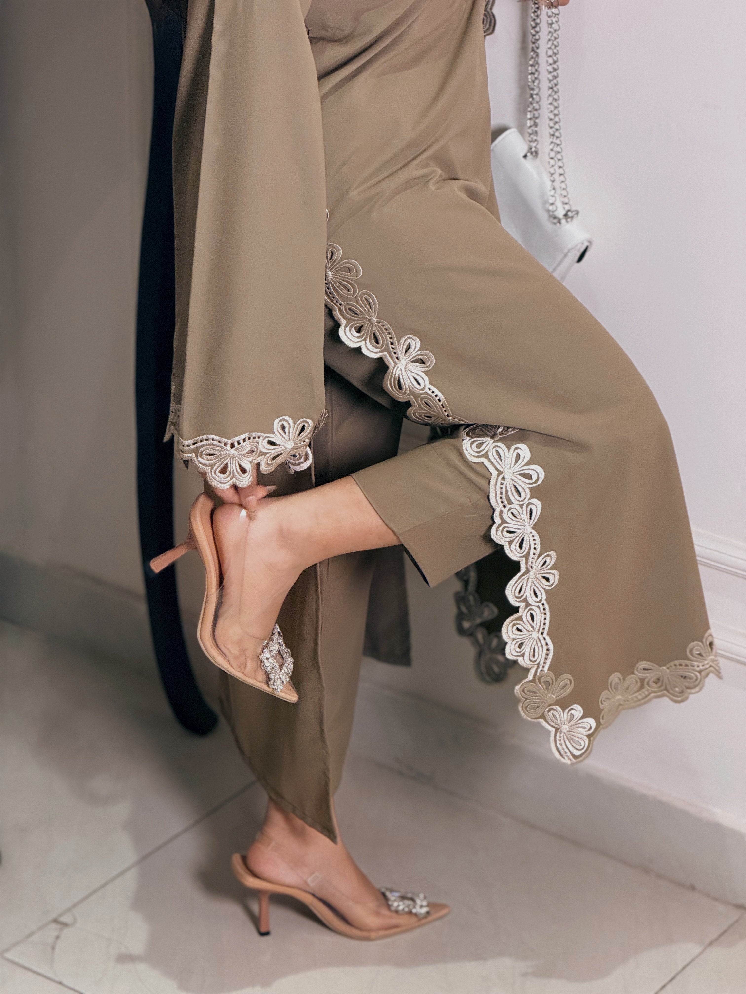 Petal hem Olive Twill