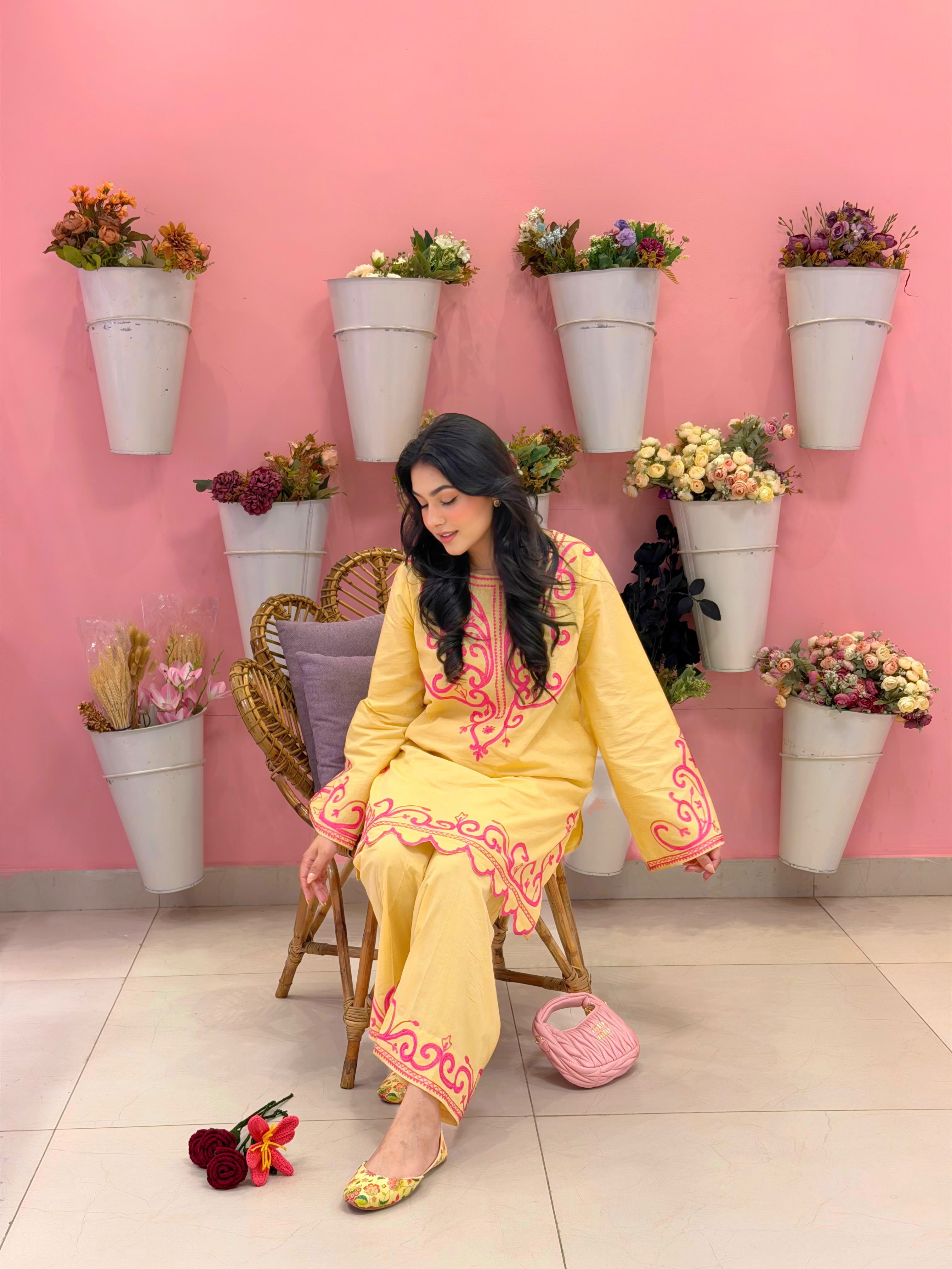 Mango Lawn