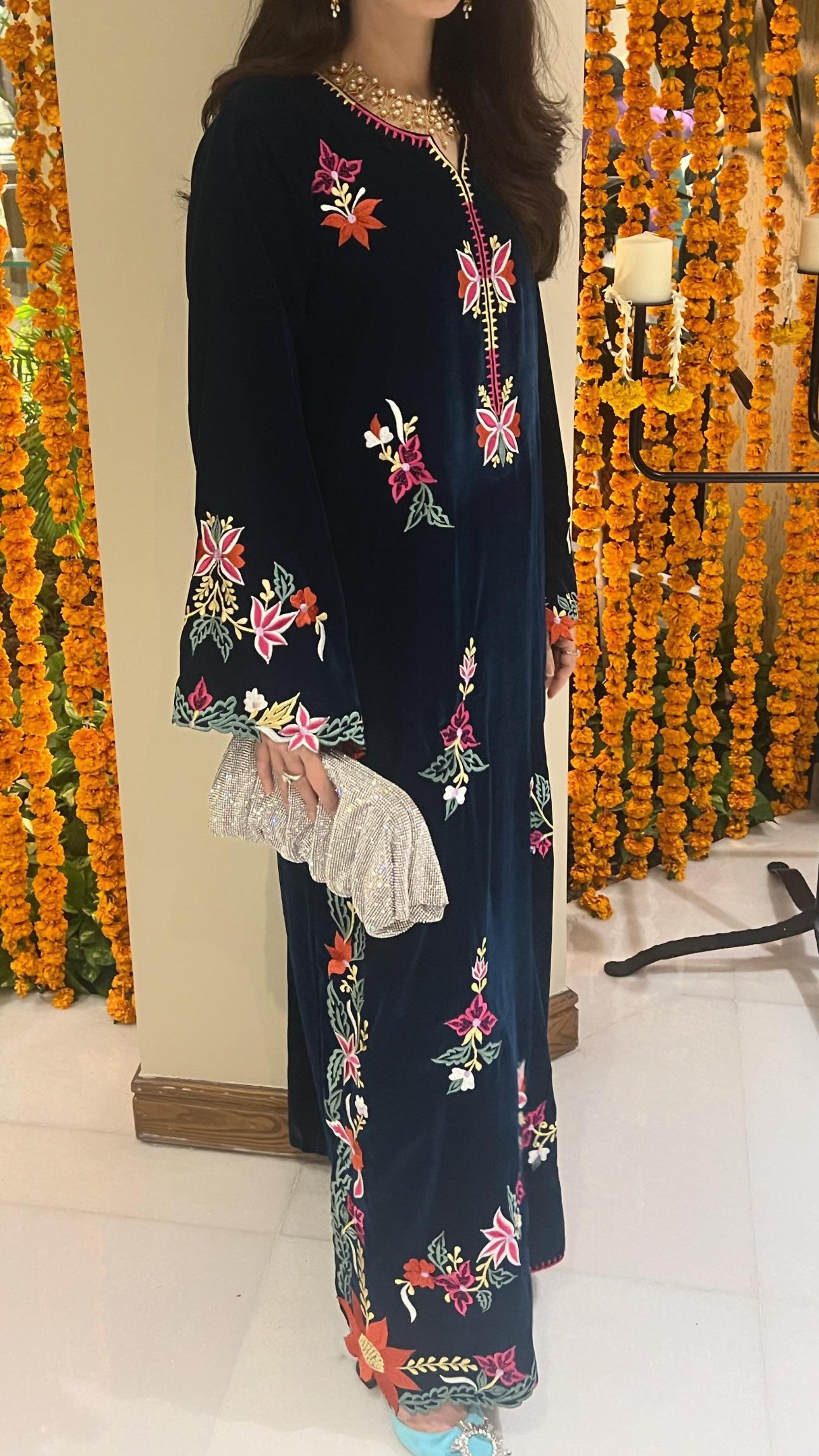 Zinc Embroidered kaftan