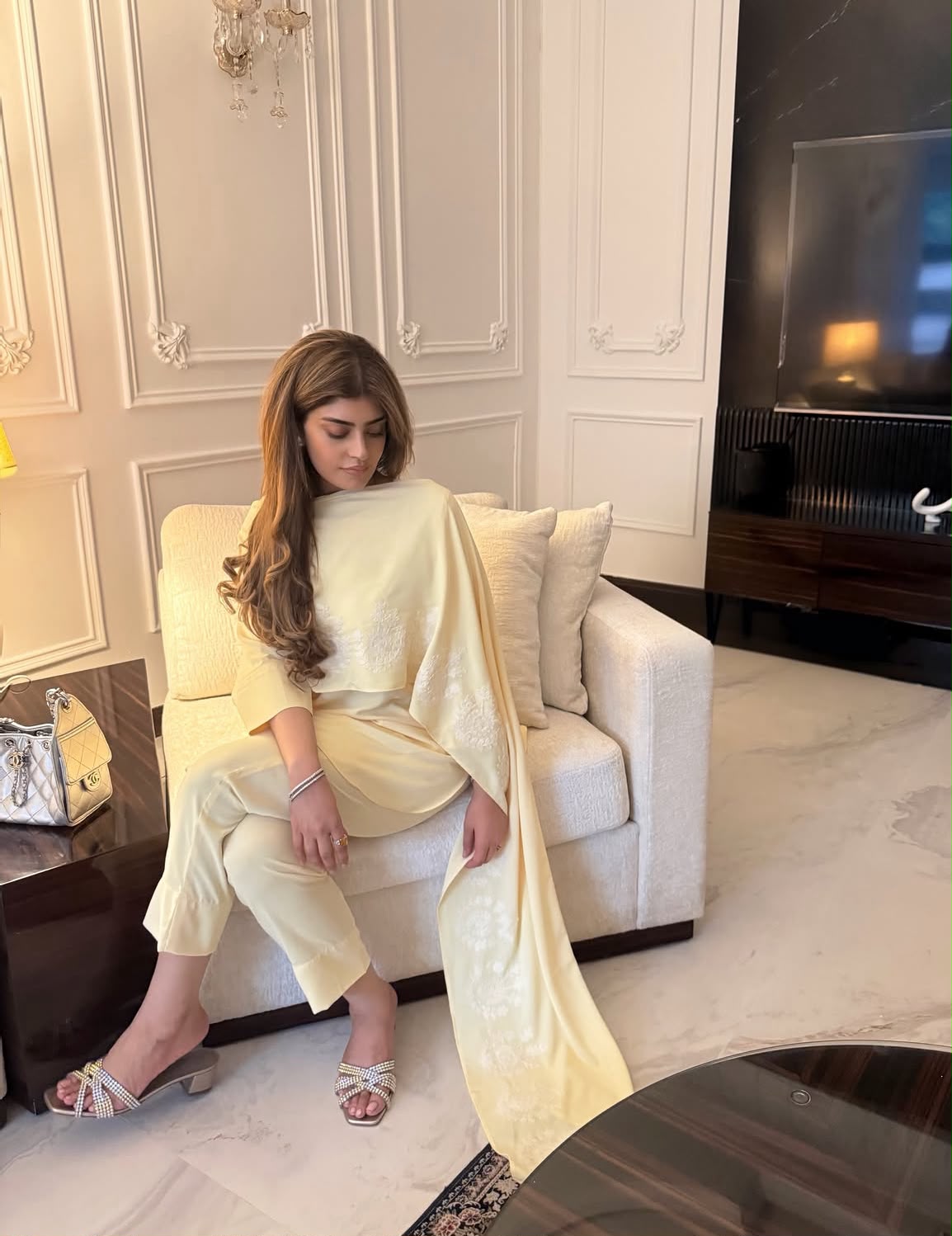 Butter yellow Drape