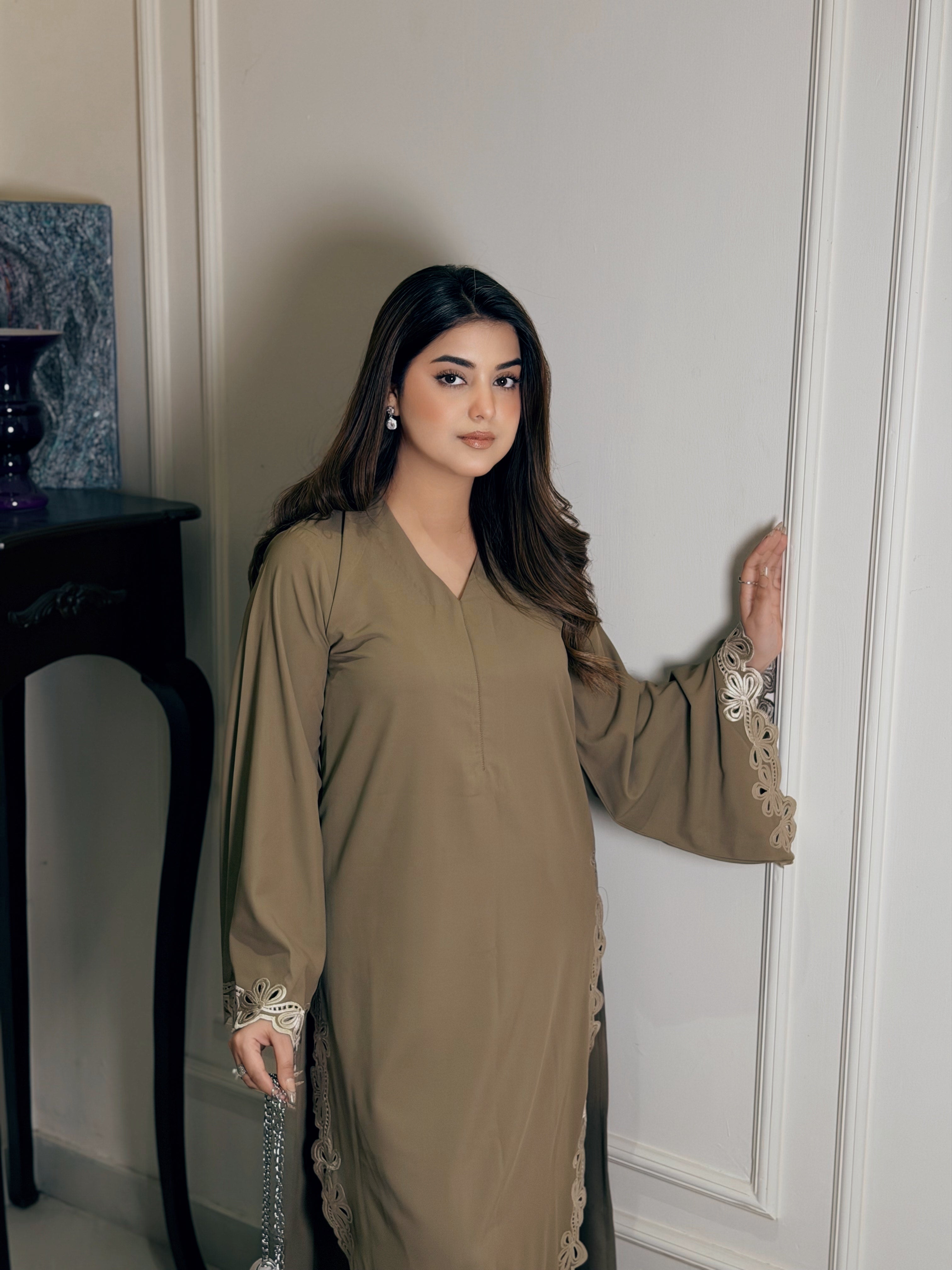 Petal hem Olive Twill