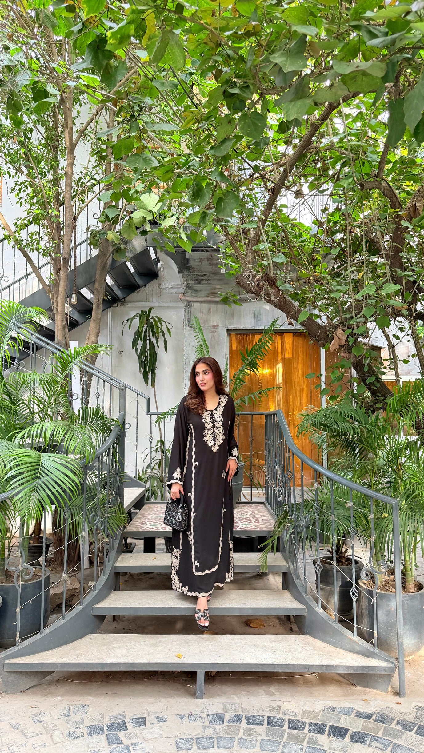 Black Zuri kaftan