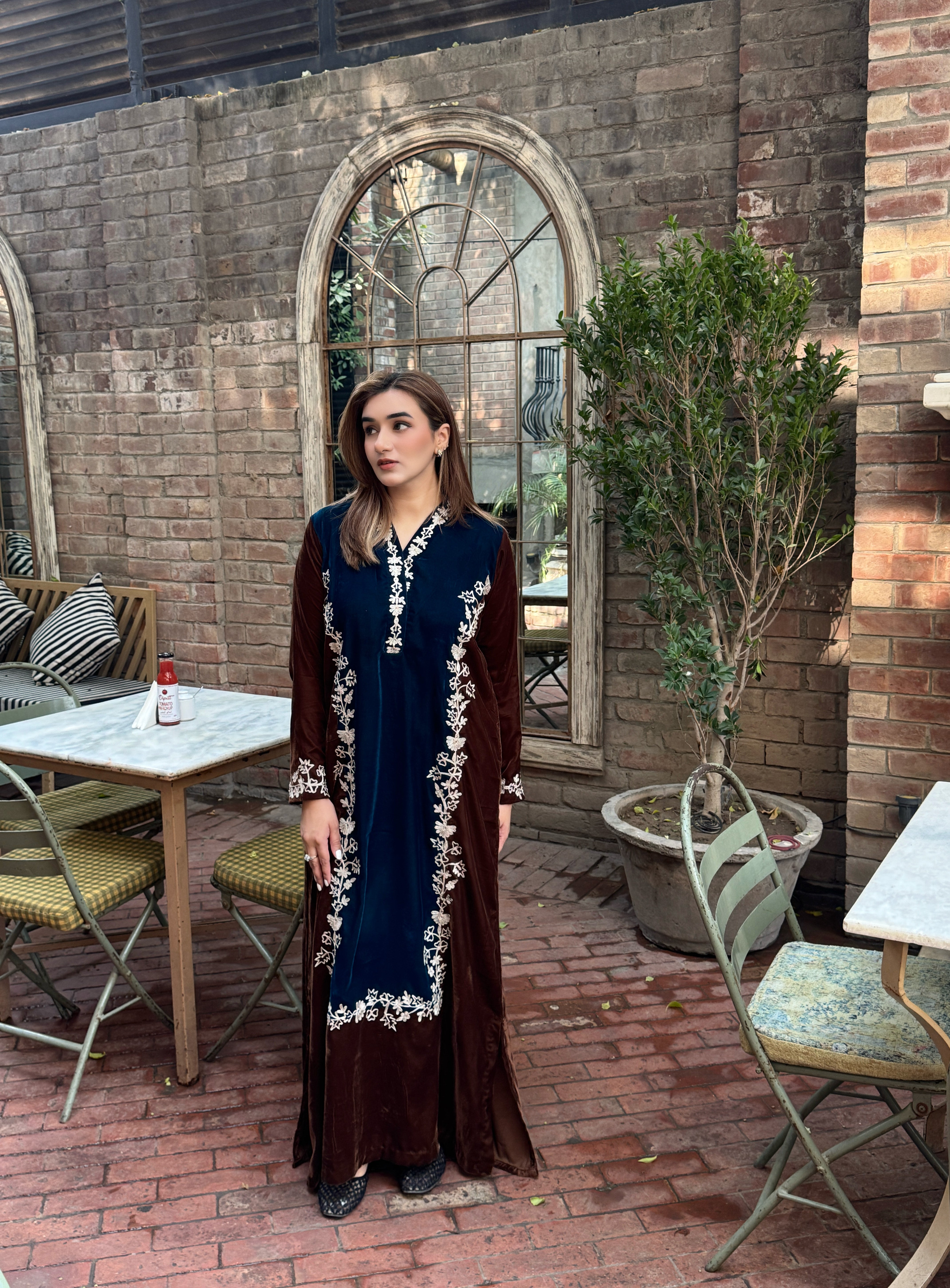 Brown Zinc Embroidered kaftan