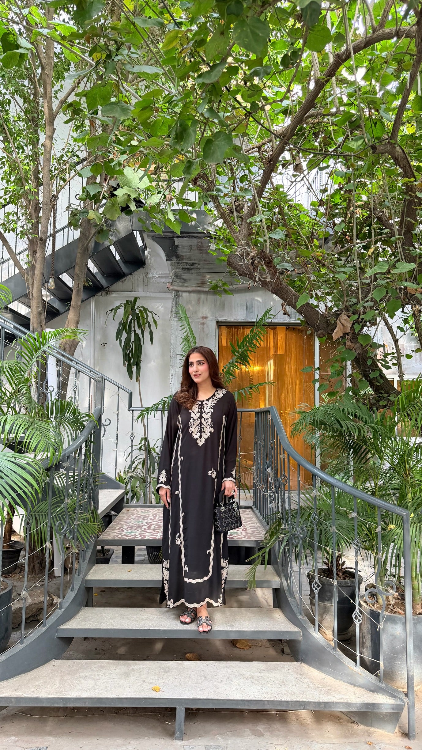 Black Zuri kaftan