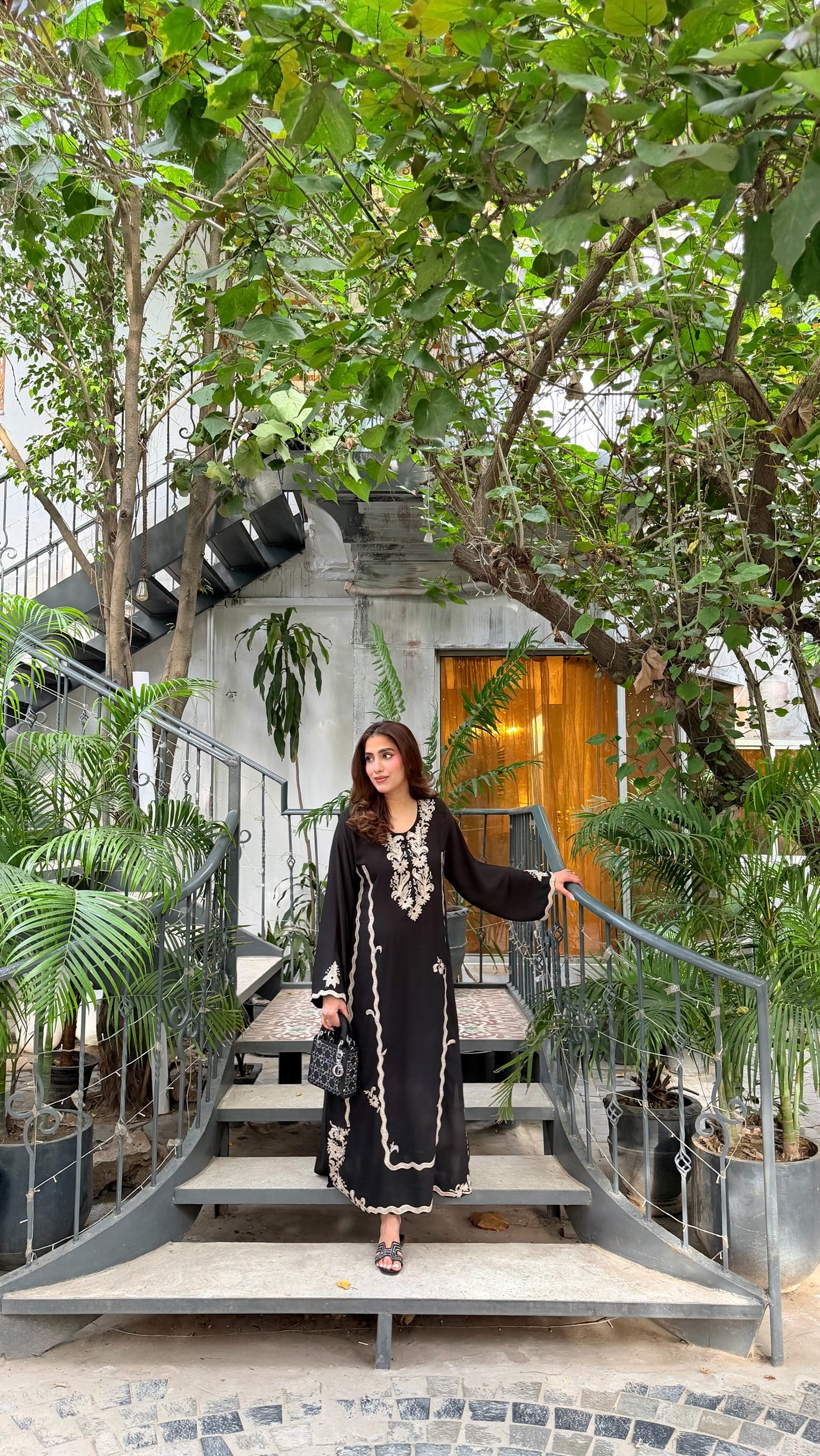 Black Zuri kaftan