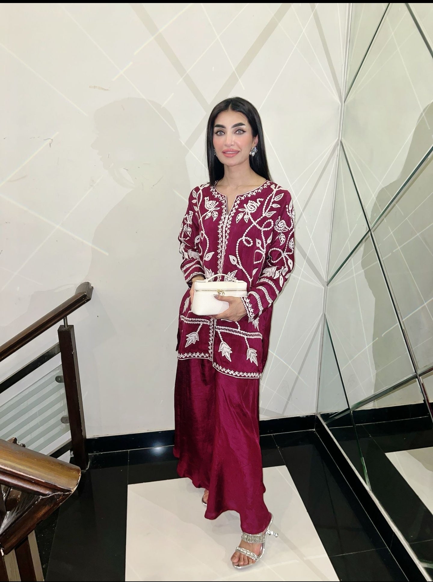 Ari cross stitch raw silk