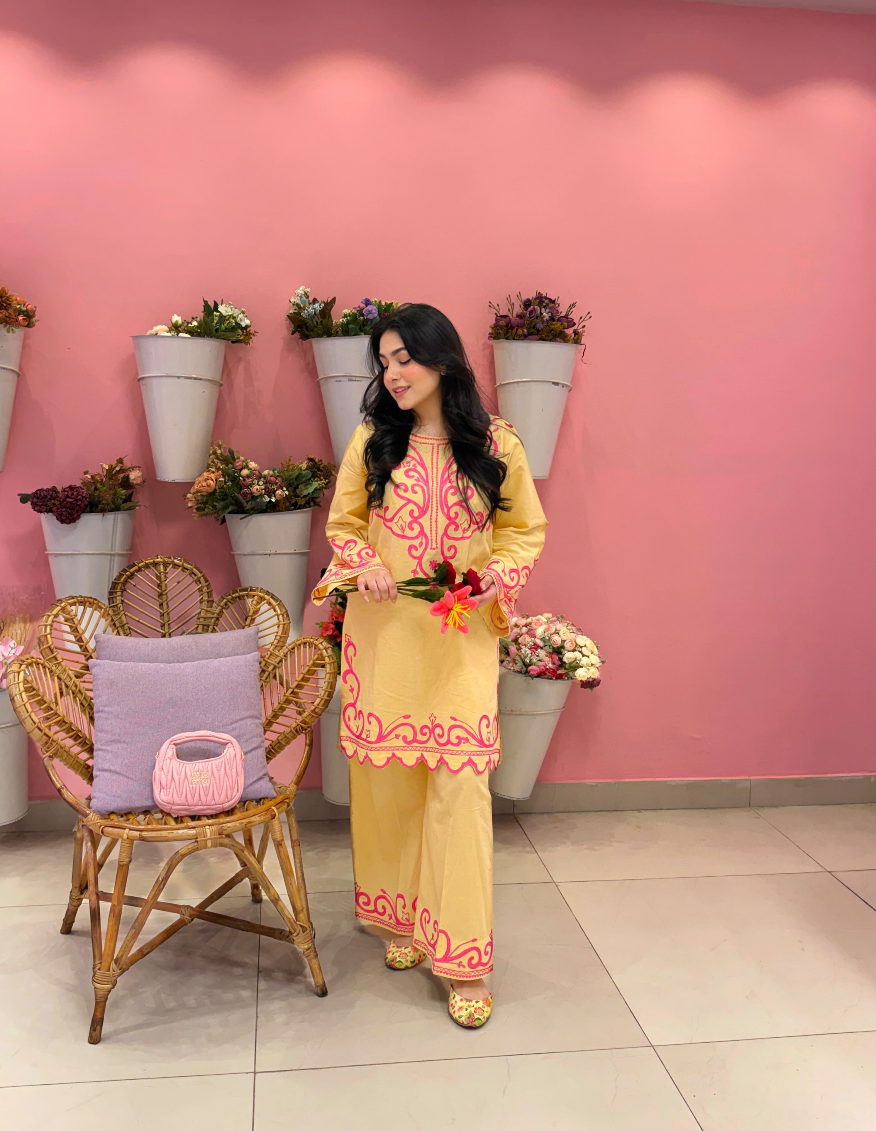 Mango Lawn